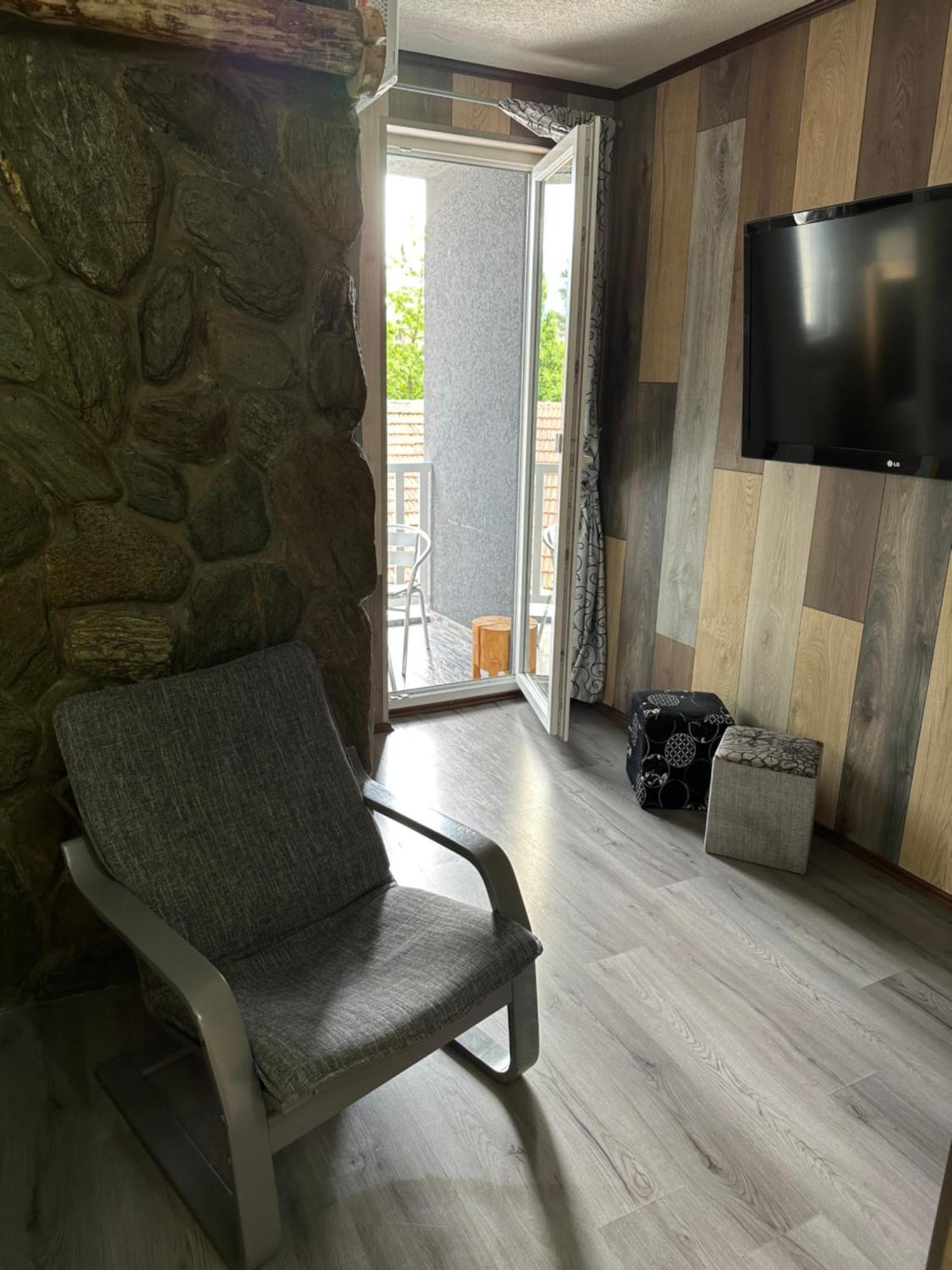 Apartments Park 2016 Surdulica 部屋 写真
