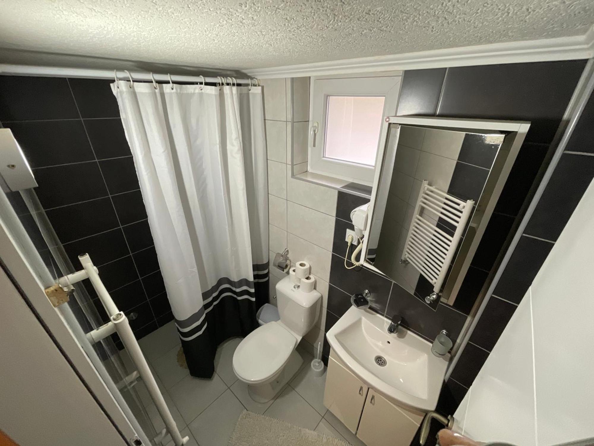 Apartments Park 2016 Surdulica 部屋 写真